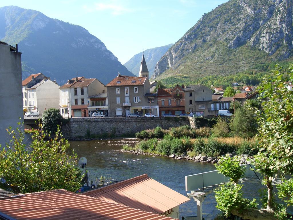 Logis Hotel Restaurant De La Poste Tarascon-sur-Ariege Exterior photo